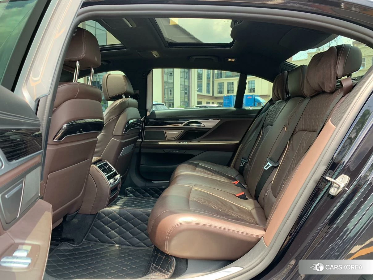 BMW 7 series id 4498767 из Китая 30