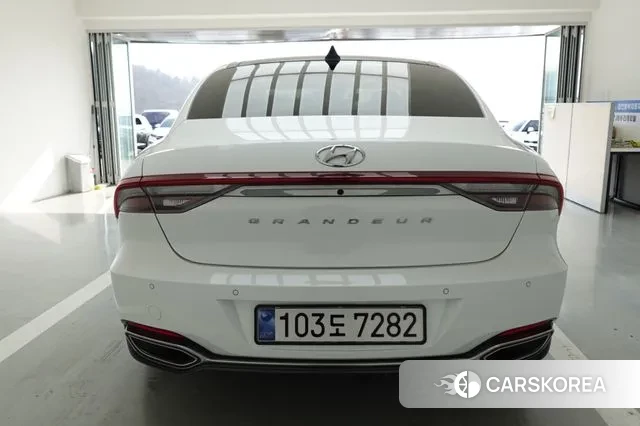 Hyundai The New Grandeur IG id 3671225 из Кореи 14