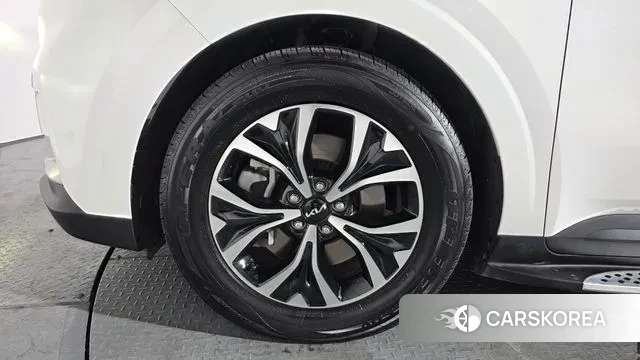 Kia Carnival 4th generation id 3650008 из Кореи 14