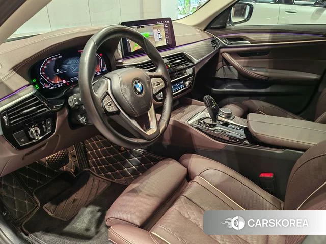 BMW 5 series 2023 Белый из Китая, фото 6