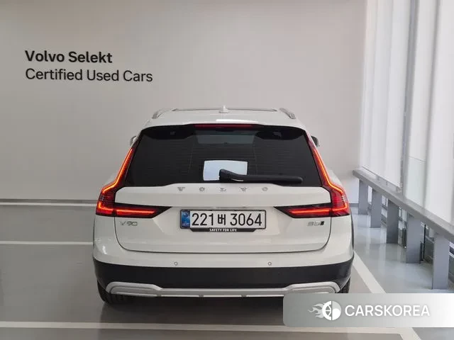 Volvo V90 Cross-Country id 3399776 из Кореи 14