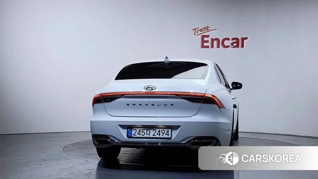 Hyundai The New Grandeur IG id 3899130 из Кореи 14