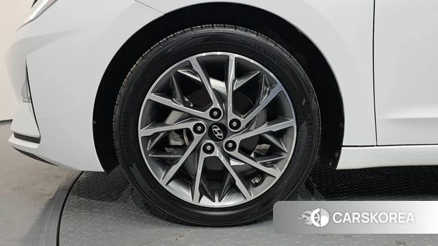 Hyundai The New Avante AD id 4520375 из Кореи 25