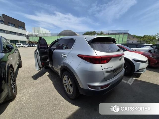 Kia Sportage 4th Generation 2018 Серебряный из Кореи, фото 4