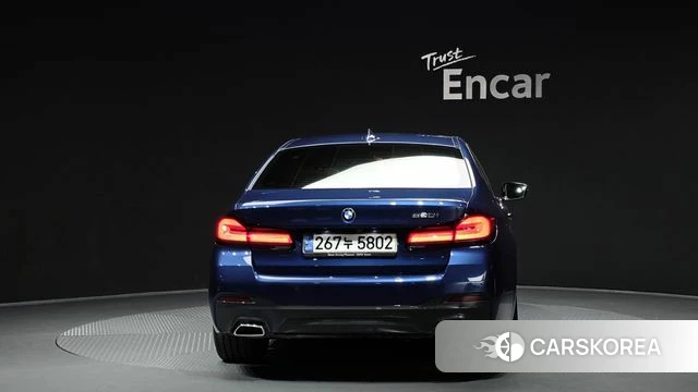 BMW 5 Series (G30) id 3924001 из Кореи 14