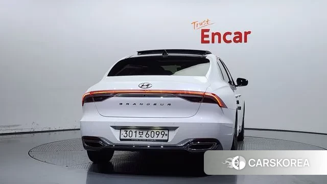 Hyundai The New Grandeur IG id 3055120 из Кореи 14