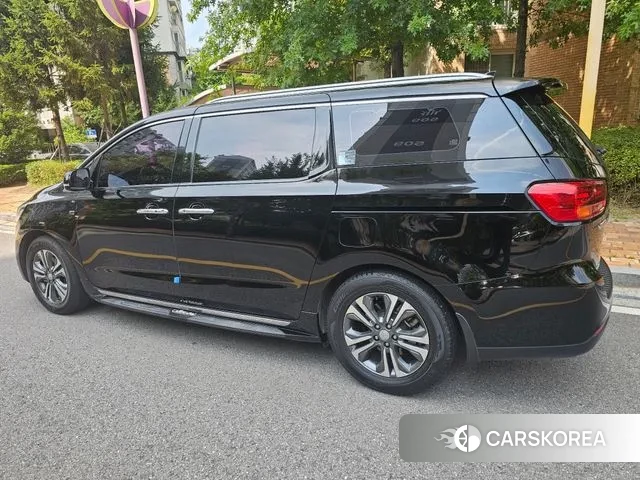 Kia The New Carnival 2019 Черный из Кореи, фото 4