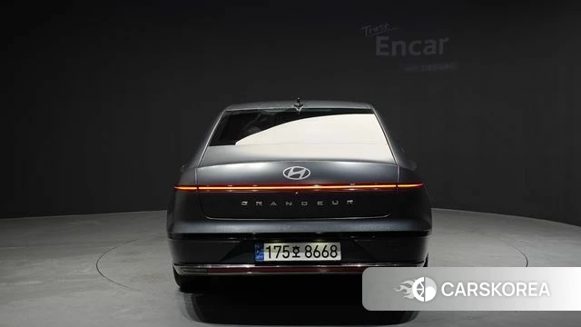 Hyundai Grandeur (GN7) id 3914756 из Кореи 14