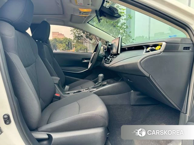 Toyota Corolla 2021 Белый из Китая, фото 6