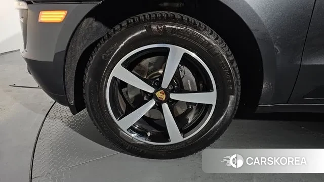 Porsche Macan id 3024480 из Кореи 14