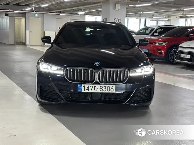 BMW 5 Series (G30) id 3366822 из Кореи 14