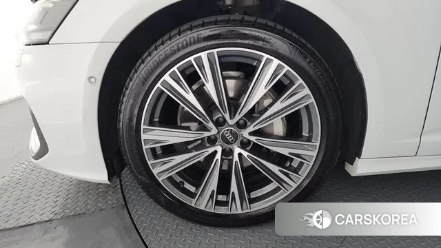 Audi A6 (C8) id 3764187 из Кореи 14