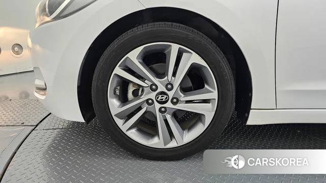 Hyundai Avante AD id 4424842 из Кореи 24