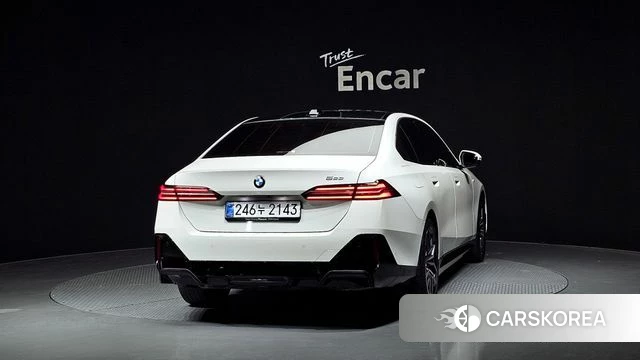 BMW 5 Series (G60) id 3850120 из Кореи 14