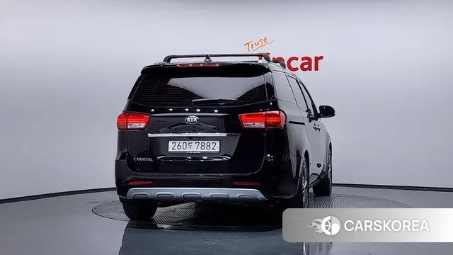 Kia All New Carnival id 3423585 из Кореи 14