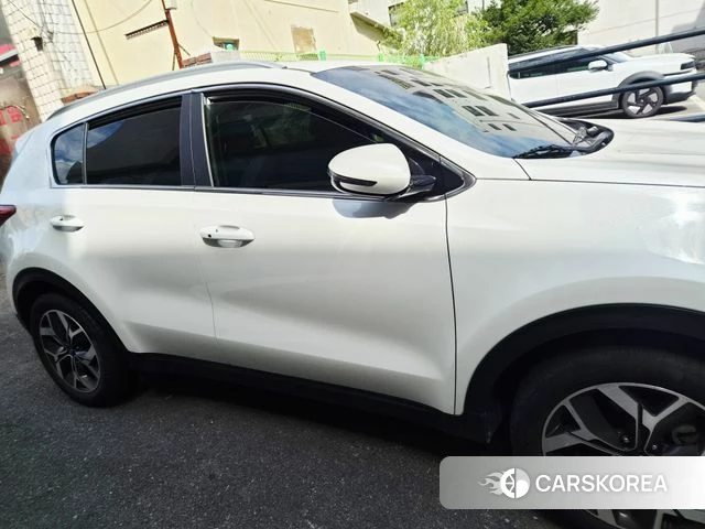 Kia Sportage The Bold 2021 Белый из Кореи, фото 4
