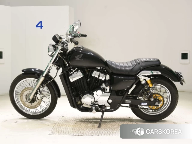 Проданный Honda VT400S 2011 из Японии, фото 2
