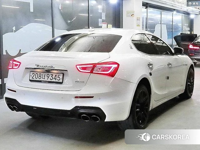 Maserati Ghibli id 4390064 из Кореи 14