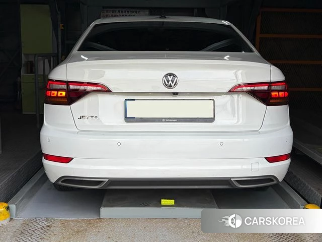 Volkswagen 7th Generation of Jetta 2021 Белый из Кореи, фото 4