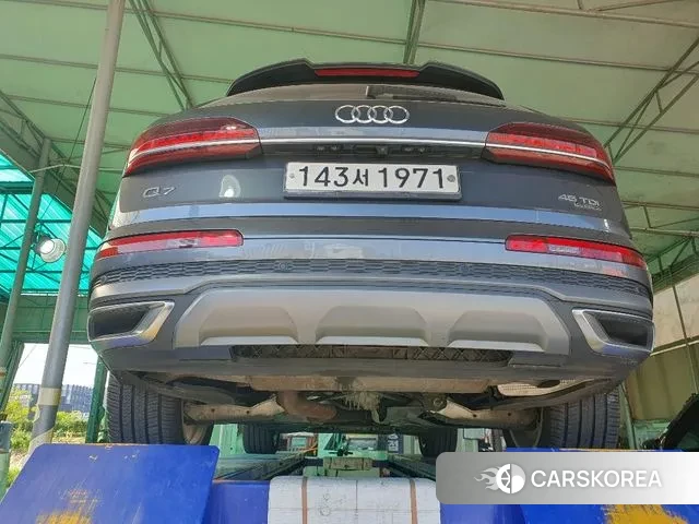 Audi Q7 (4M) 2020 Серый из Кореи, фото 4