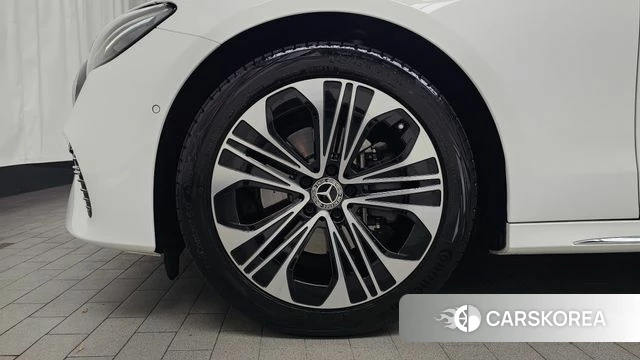 Mercedes-Benz E-Class W214 id 4862913 из Кореи 24