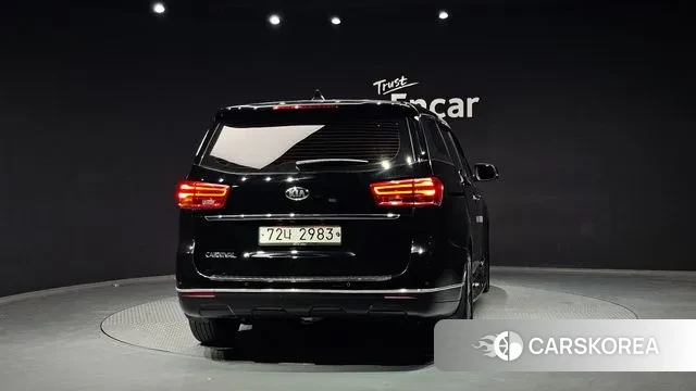 Kia The New Carnival id 3779160 из Кореи 14