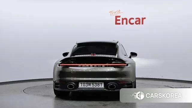 Porsche 911(992) id 3666353 из Кореи 14