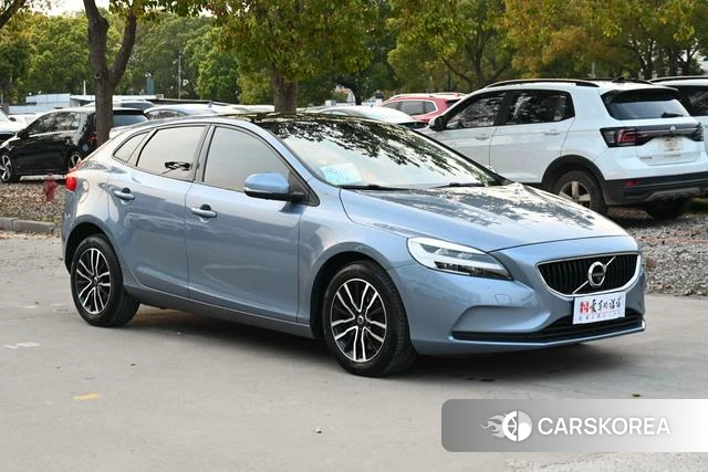 Volvo V40 id 4210924 из Китая 18