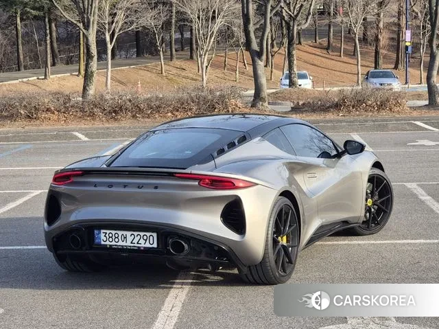 Lotus Emira id 3605686 из Кореи 14