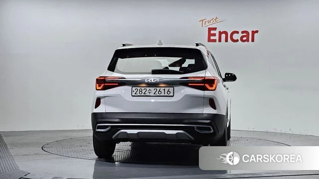 Kia Seltos id 4293121 из Кореи 14