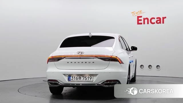 Hyundai The New Grandeur IG id 4428368 из Кореи 14