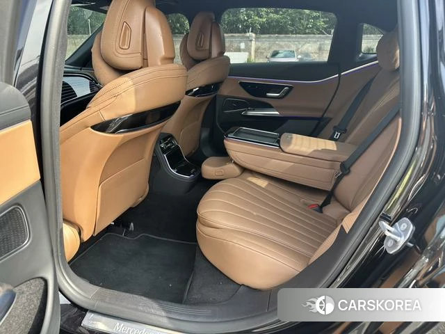 Mercedes-Benz E-class 2024 Черный из Китая, фото 4