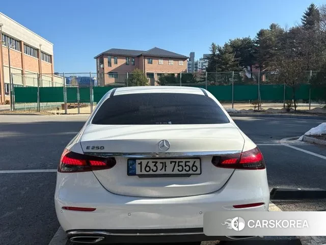 Mercedes-Benz E-Class W213 id 3503622 из Кореи 9