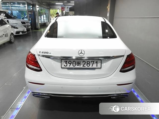 Mercedes-Benz E-Class W213 id 4020663 из Кореи 14