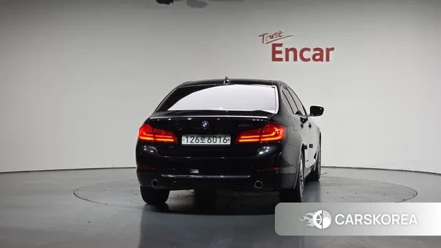 BMW 5 Series (G30) id 3391193 из Кореи 14