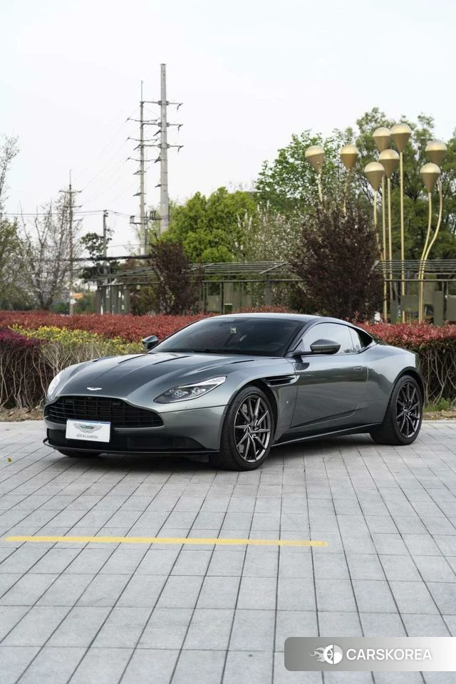 Aston Martin DB11 id 4238952 из Китая 21