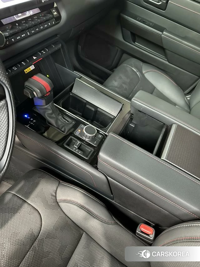 Toyota Sequoia id 4258151 из Китая 14