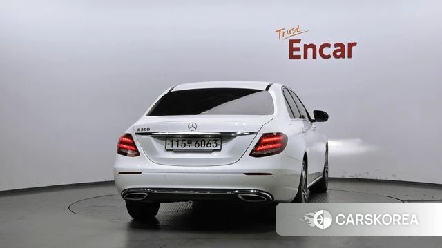 Mercedes-Benz E-Class W213 id 4620061 из Кореи 26