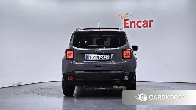 Jeep Renegade id 3659631 из Кореи 14