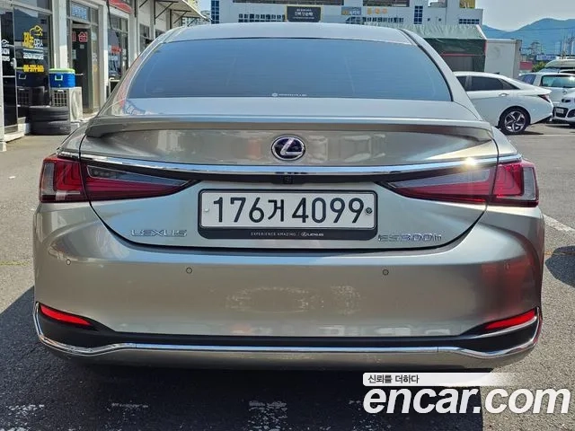 Lexus ES300h 7th generation id 2880468 из Кореи 14