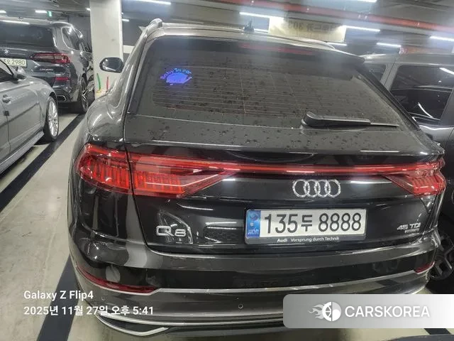 Audi Q8 (4M) 2023 Черный из Кореи, фото 4