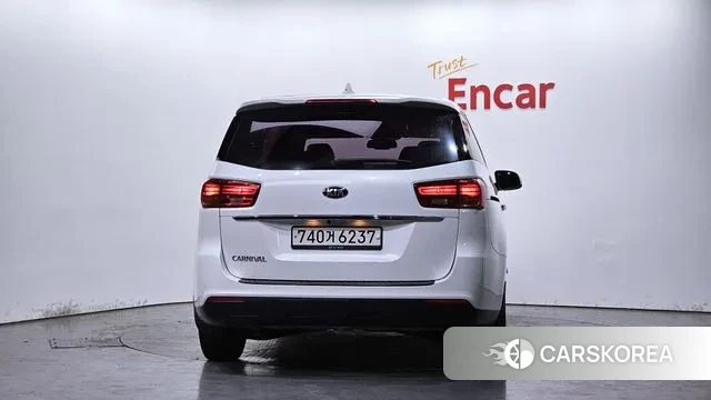 Kia The New Carnival id 3578495 из Кореи 14