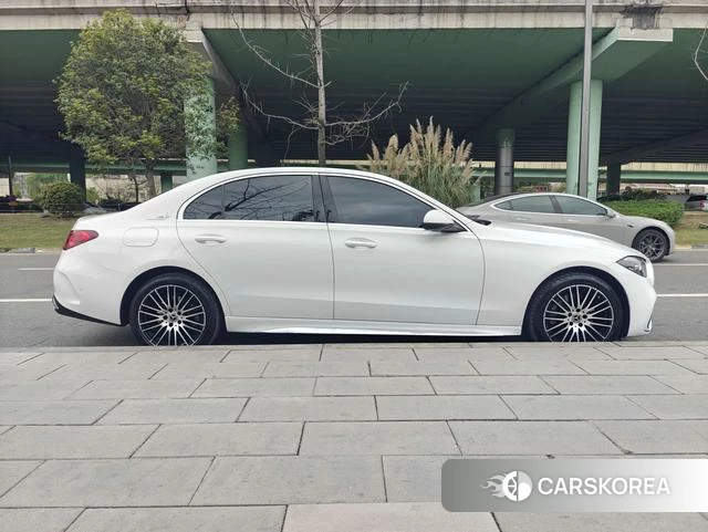Mercedes-Benz Class C 2022 Белый из Китая, фото 6