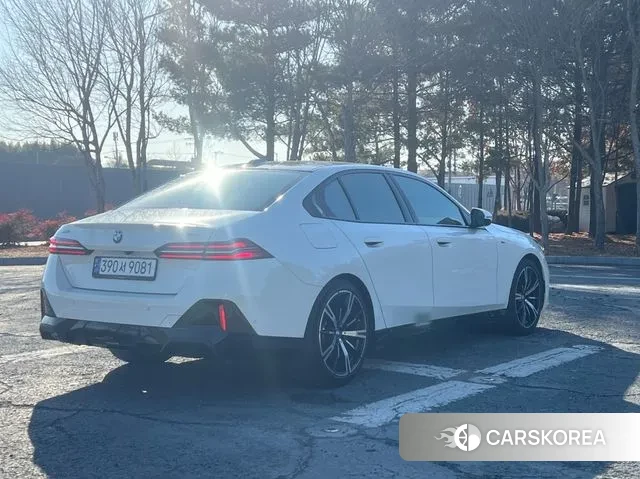 BMW 5 Series (G60) id 3599680 из Кореи 14