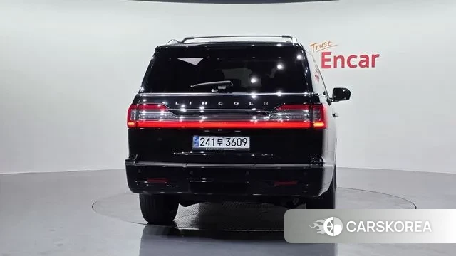 Lincoln Navigator 4th generation id 3702161 из Кореи 14