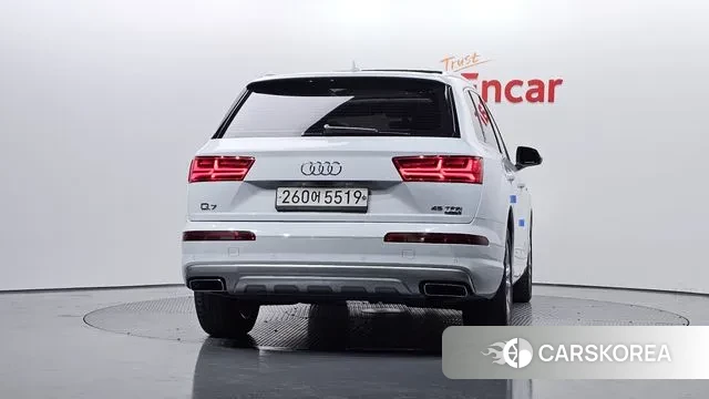 Audi Q7 (4M) id 3479887 из Кореи 14