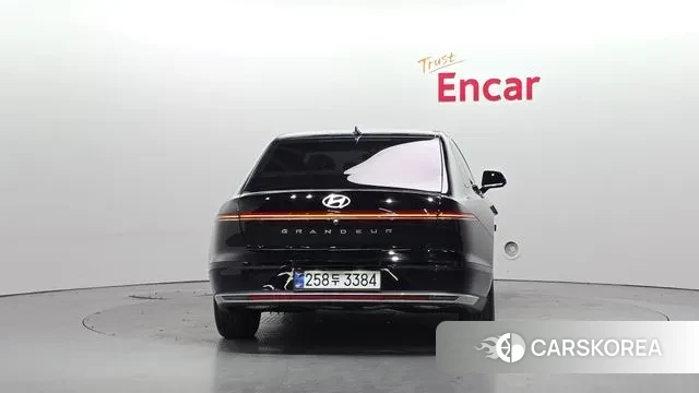 Hyundai Grandeur (GN7) id 3420298 из Кореи 14