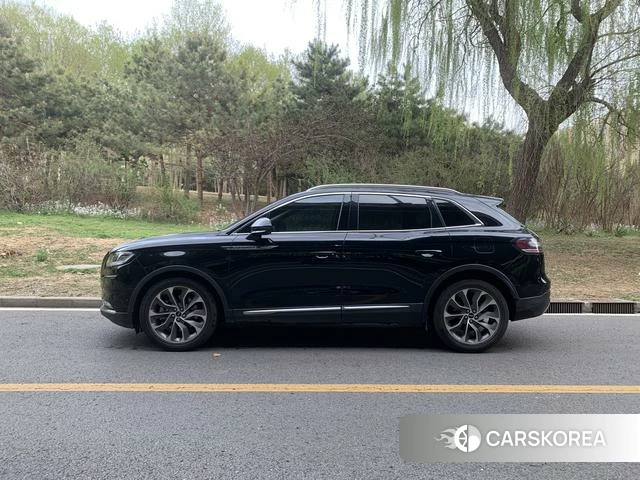 Lincoln Navigator id 3869543 из Китая 11