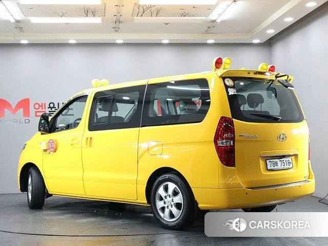 Hyundai The New Grand Starex id 4429855 из Кореи 14