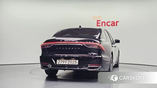 Hyundai The New Grandeur IG id 4625659 из Кореи 14